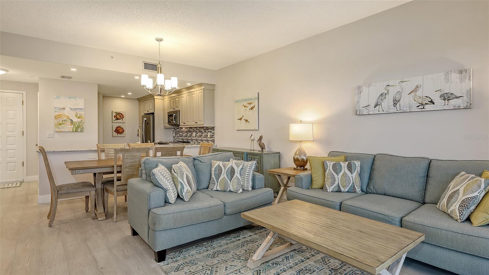 SEAPLACE VI - Residential