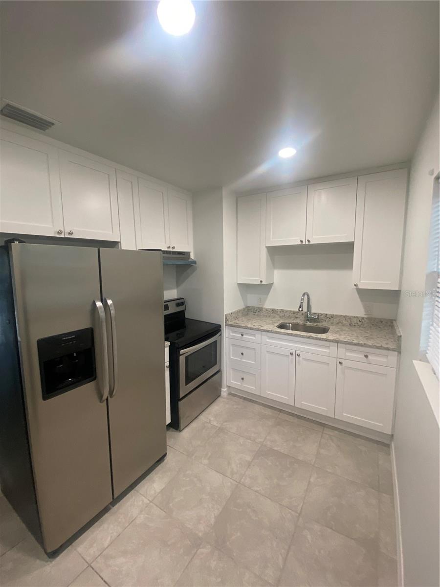 TEMPLE PARK UNIT 1 - Residential Lease