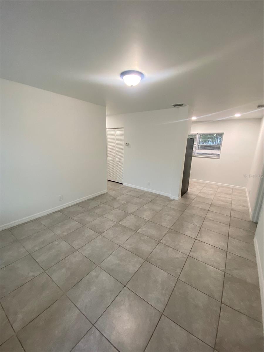 TEMPLE PARK UNIT 1 - Residential Lease