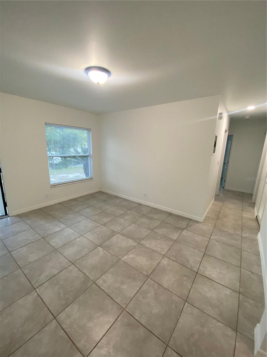 TEMPLE PARK UNIT 1 - Residential Lease