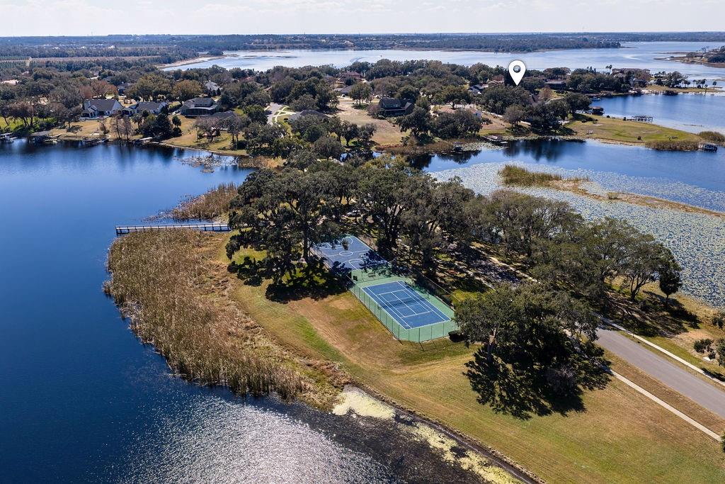 DEER ISLAND - Residential