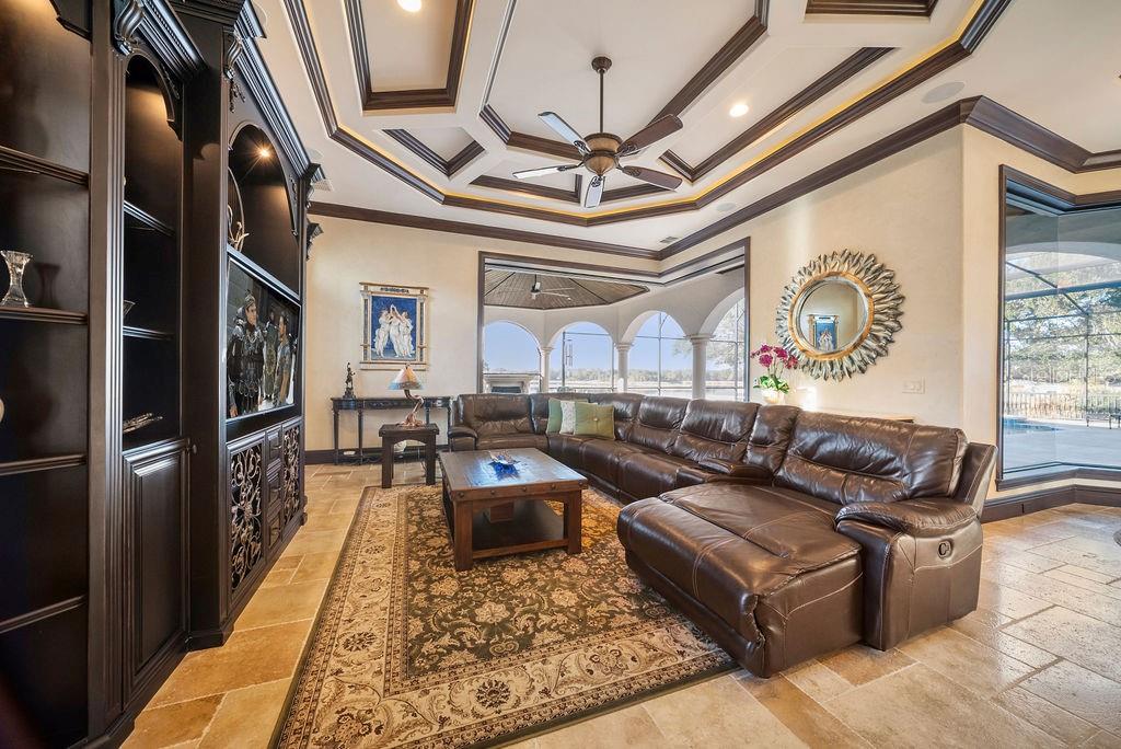 DEER ISLAND - Residential