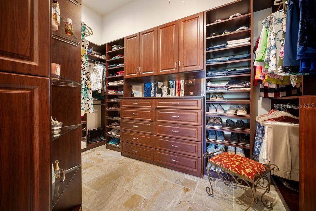 DEER ISLAND - Residential