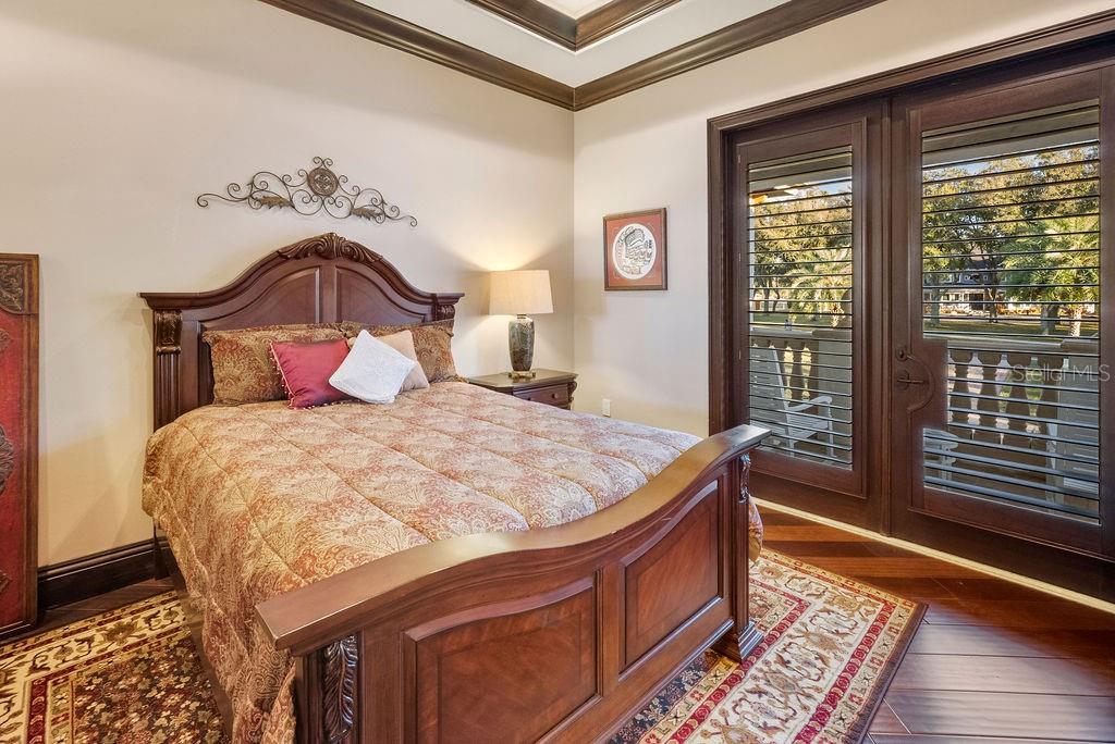 DEER ISLAND - Residential