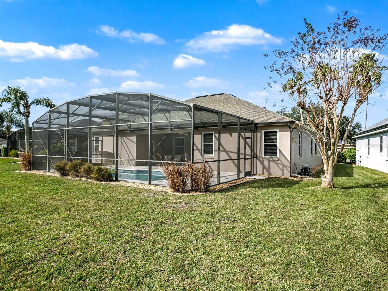 RIVIERA POINTE - Residential