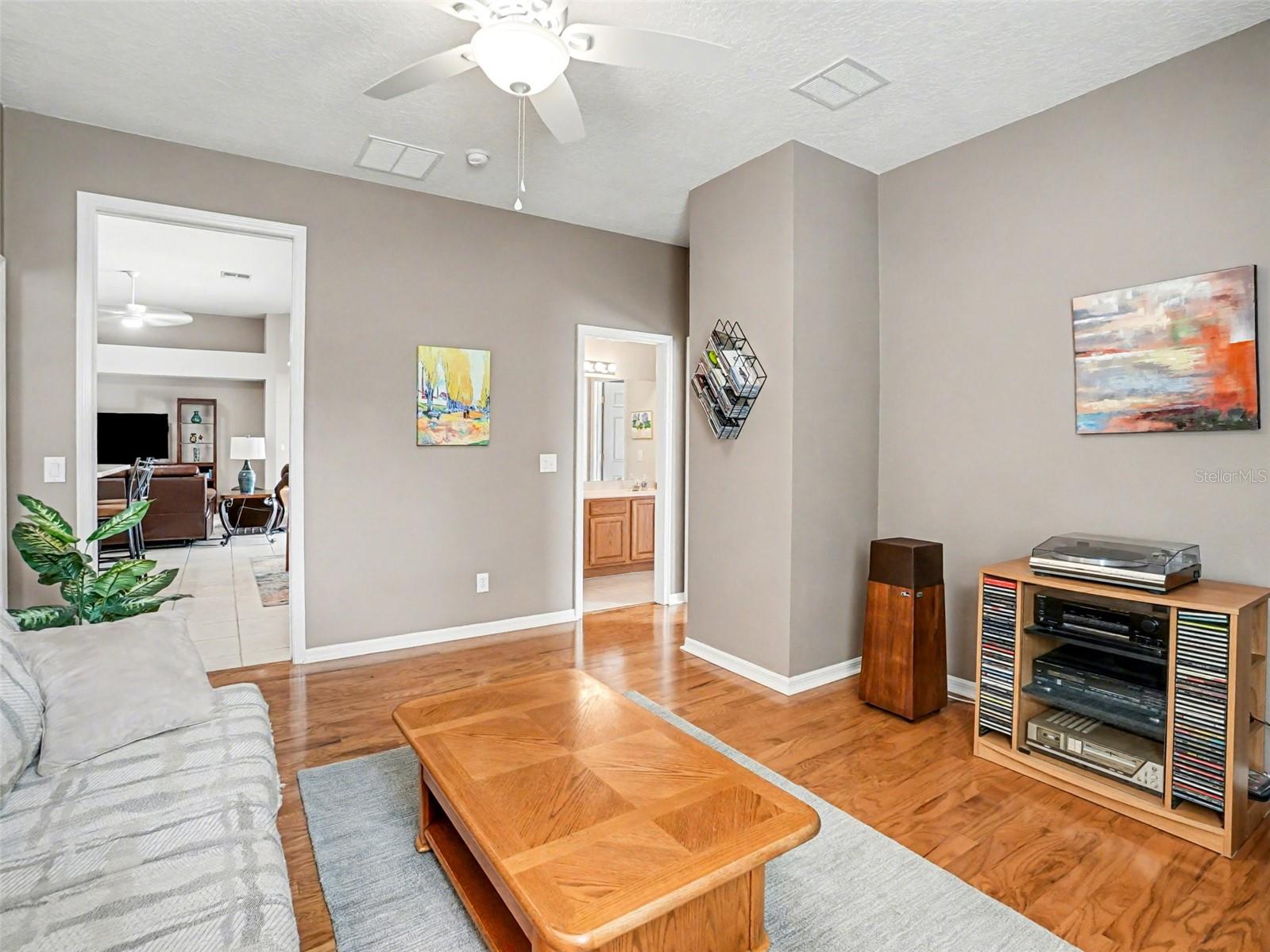 RIVIERA POINTE - Residential