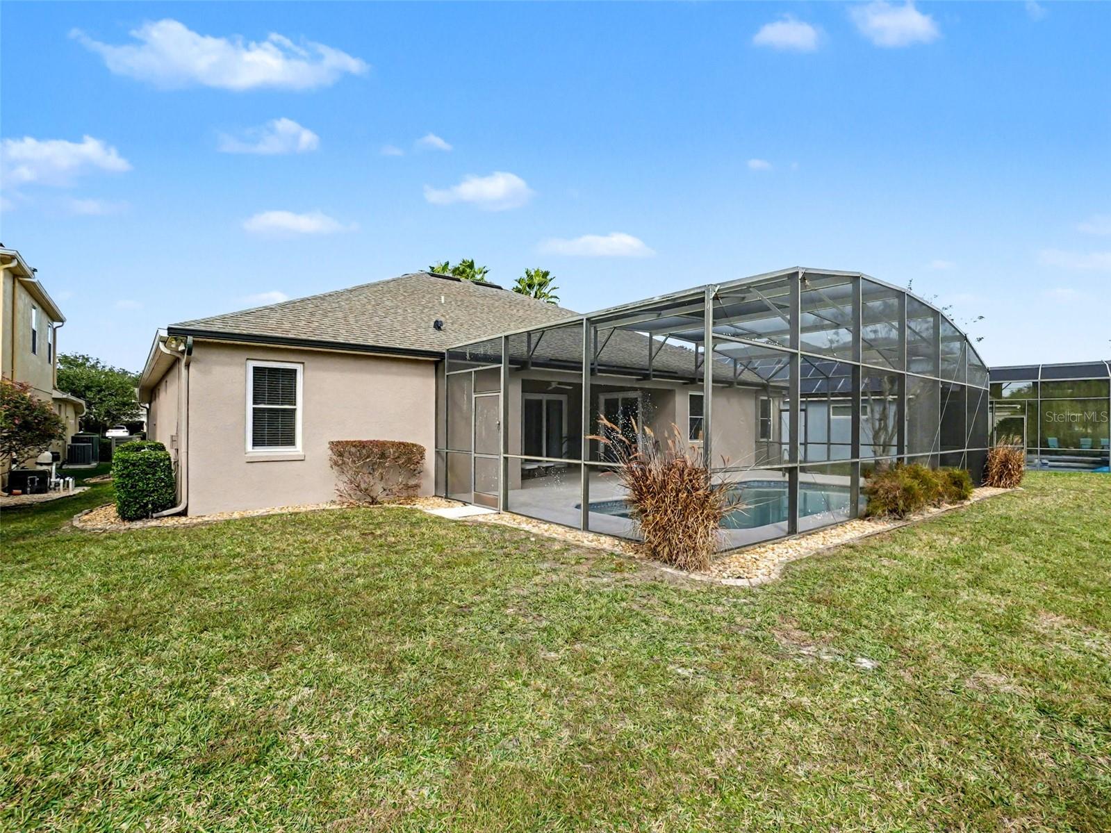 RIVIERA POINTE - Residential