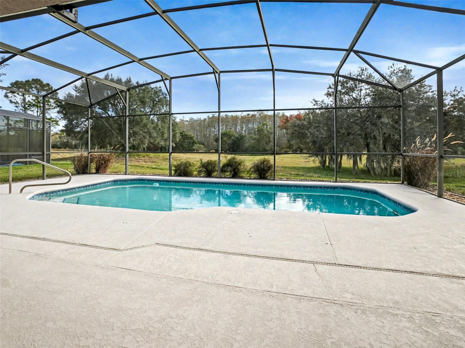 RIVIERA POINTE - Residential