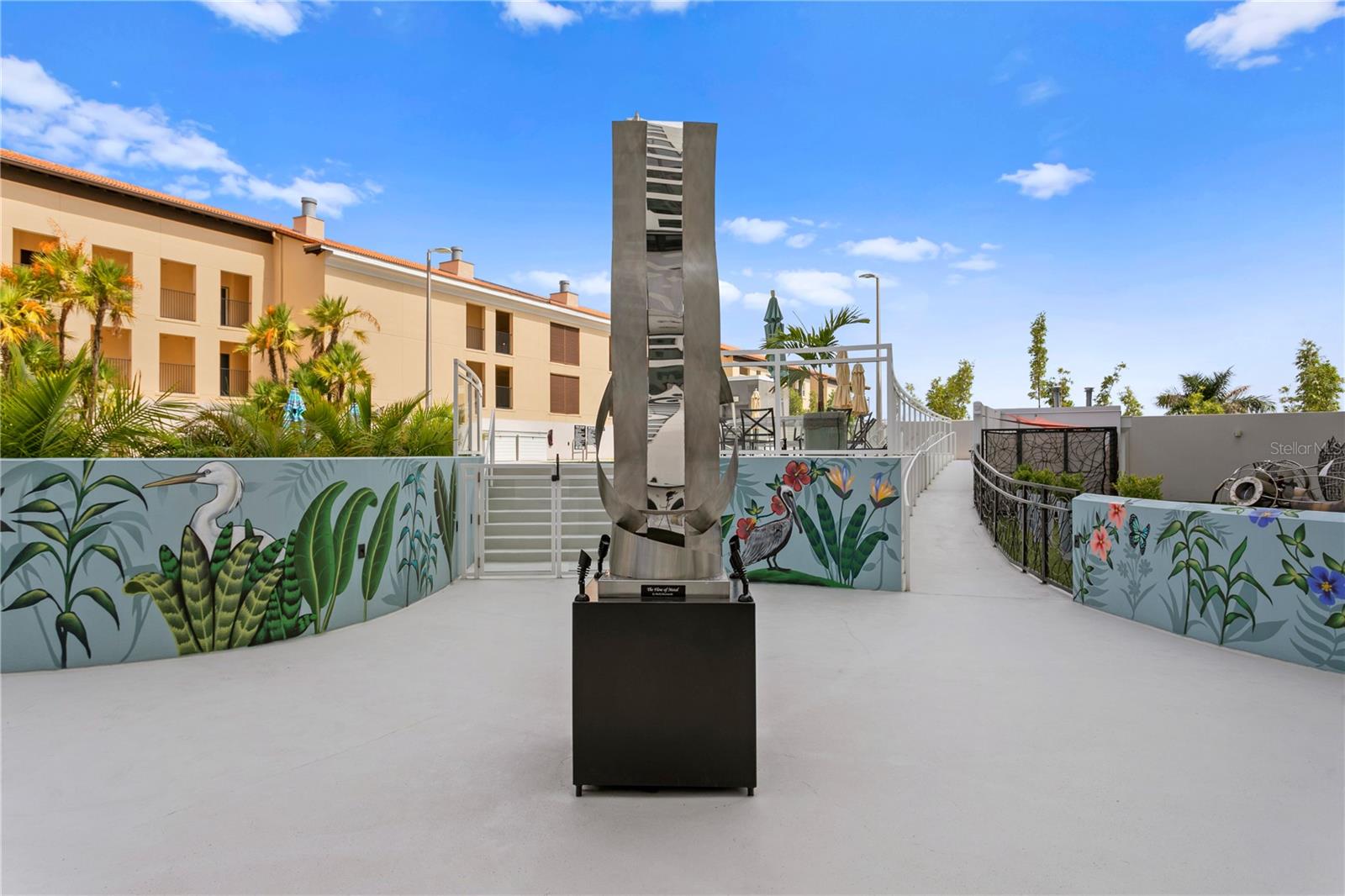 SALVADOR THE CONDO - Residential