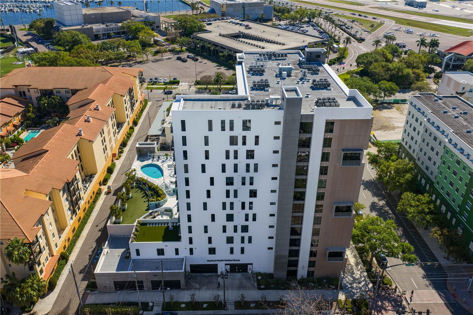 SALVADOR THE CONDO - Residential