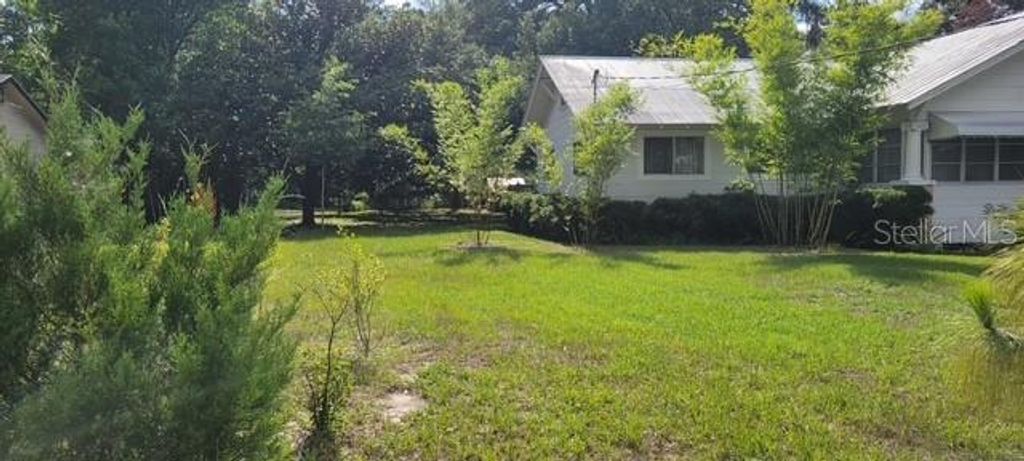 Photo of 7208 N 12th Street, Tampa, FL 33604 (MLS # TB8481902)