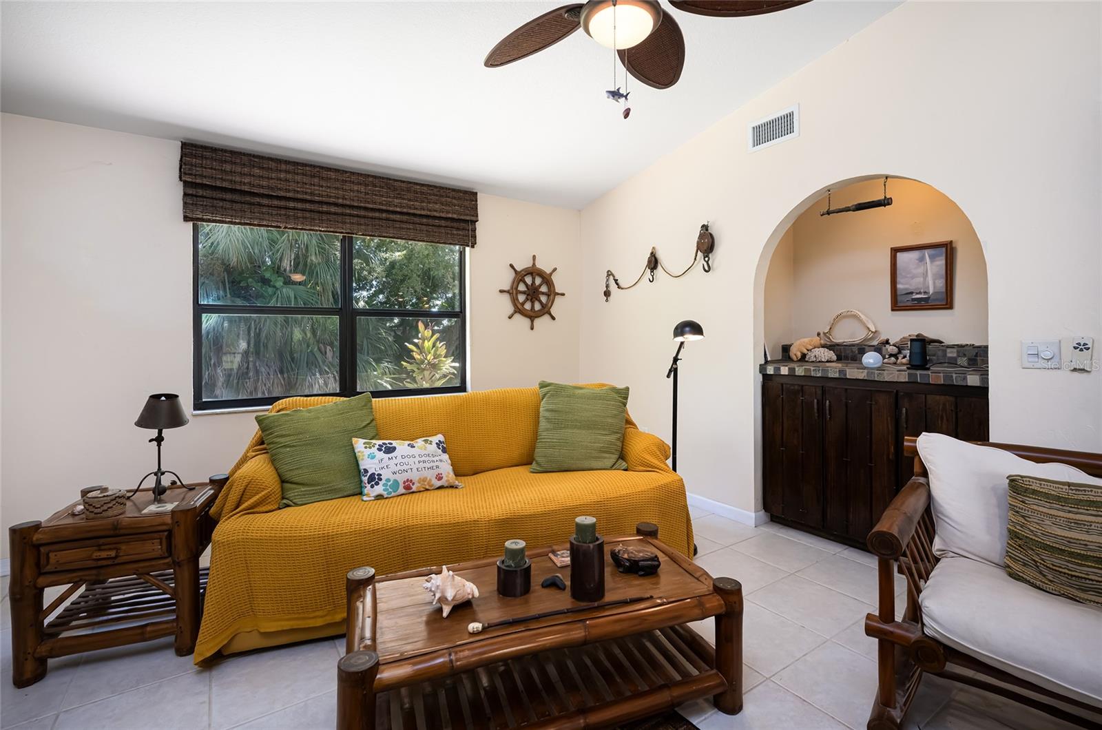 ENGLEWOOD ISLES SUB - Residential