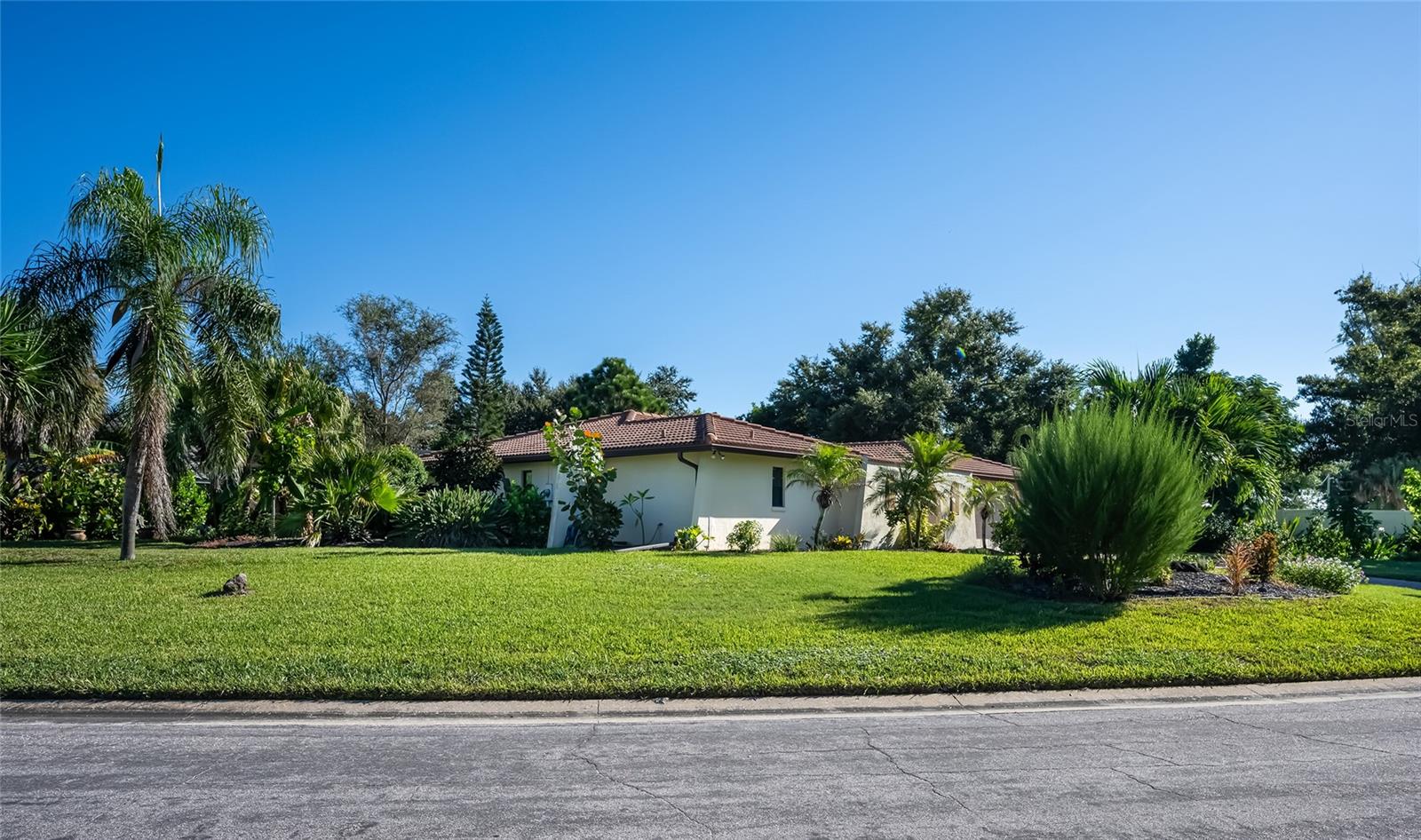 ENGLEWOOD ISLES SUB - Residential