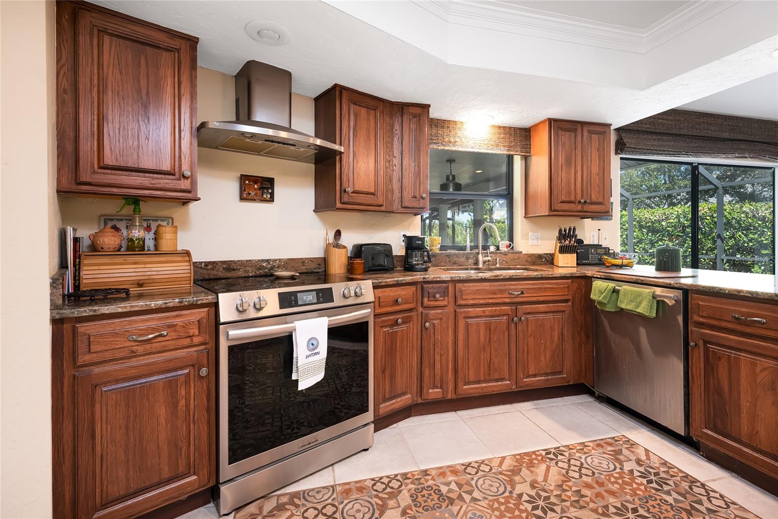 ENGLEWOOD ISLES SUB - Residential