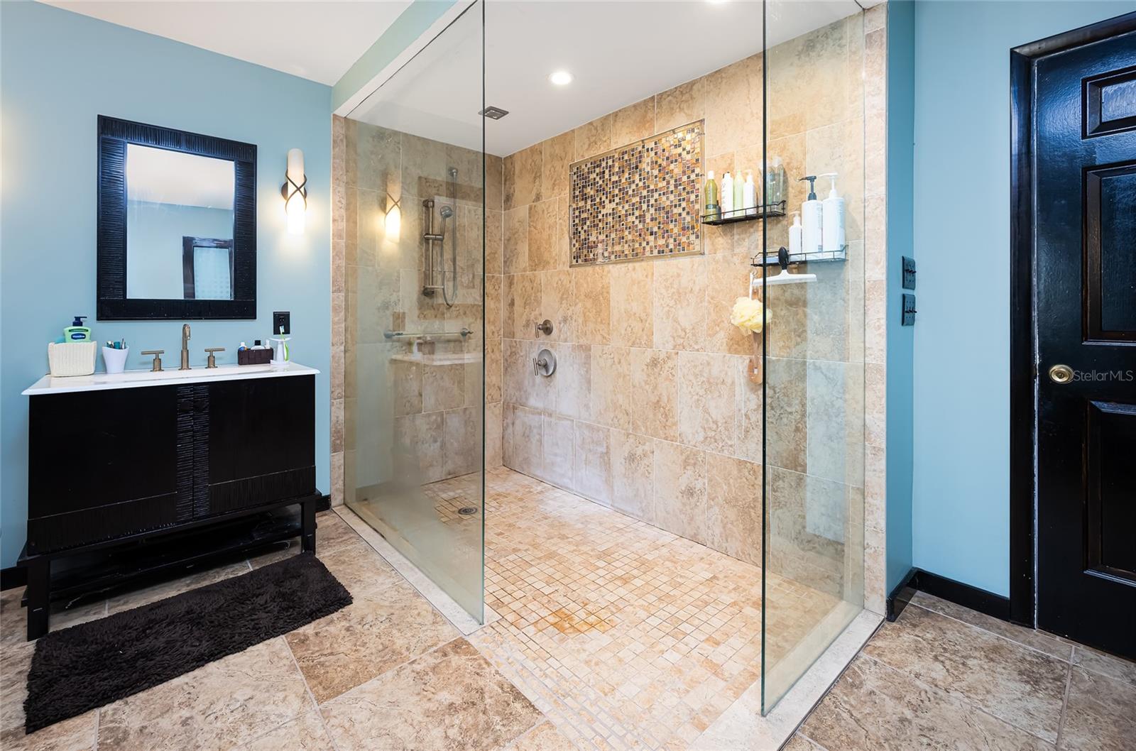 ENGLEWOOD ISLES SUB - Residential