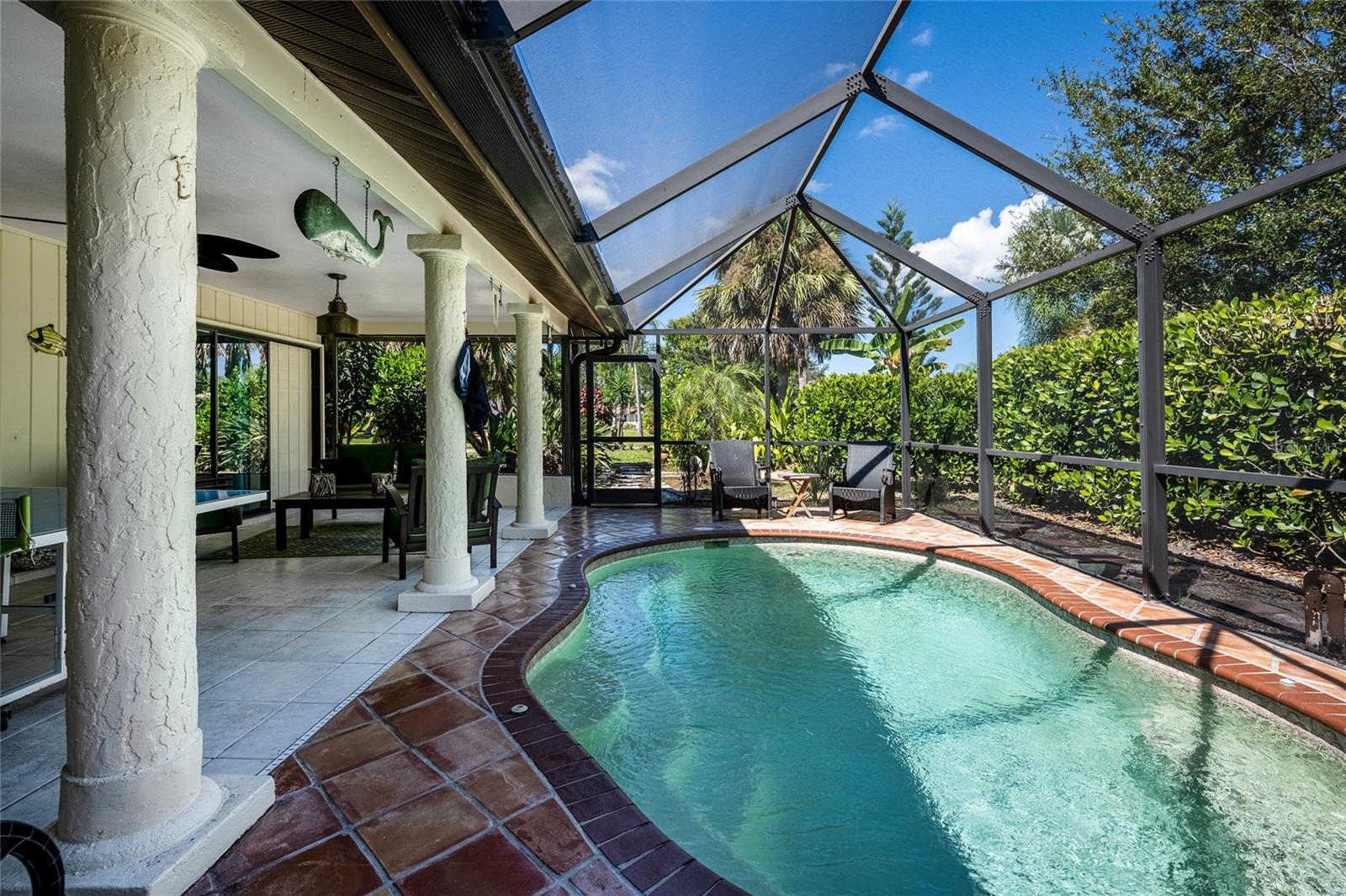 ENGLEWOOD ISLES SUB - Residential