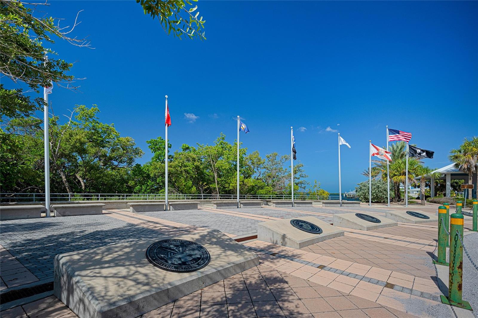 ENGLEWOOD ISLES SUB - Residential