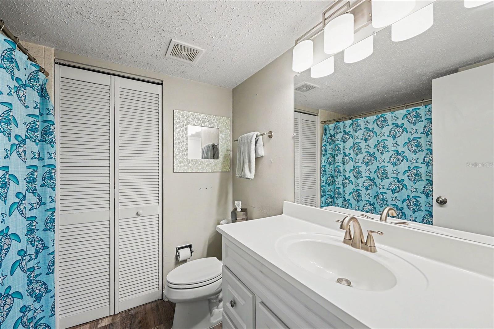 CLEARWATER COVE - Residential