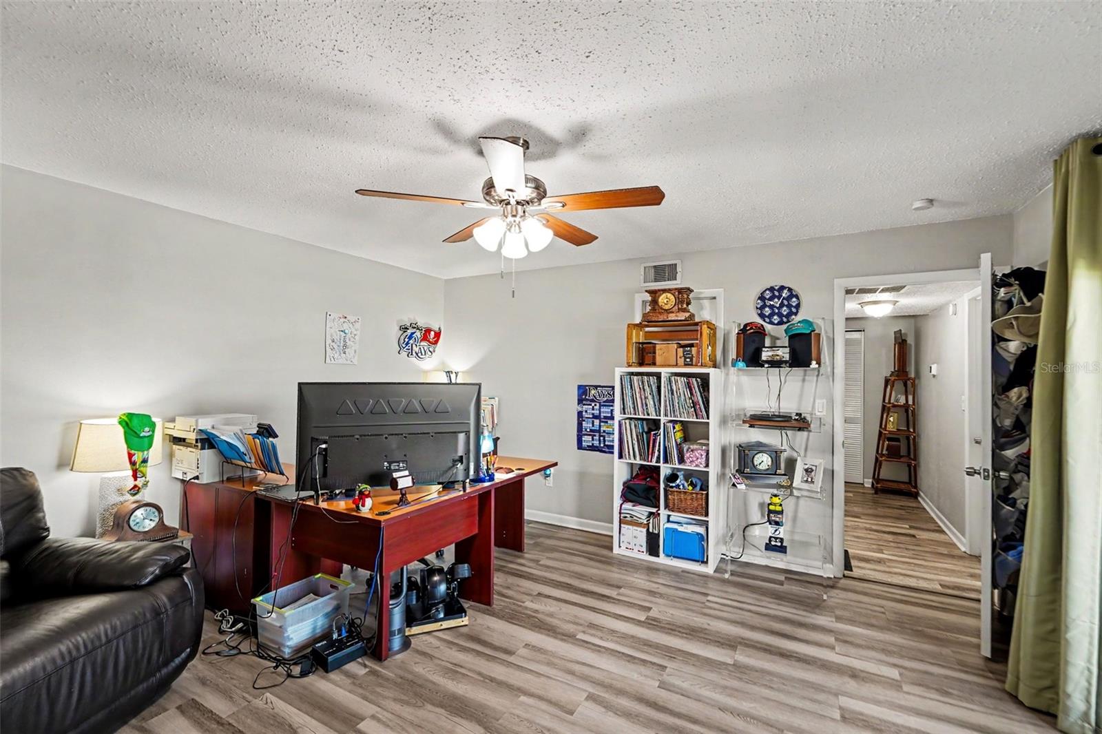 CLEARWATER COVE - Residential