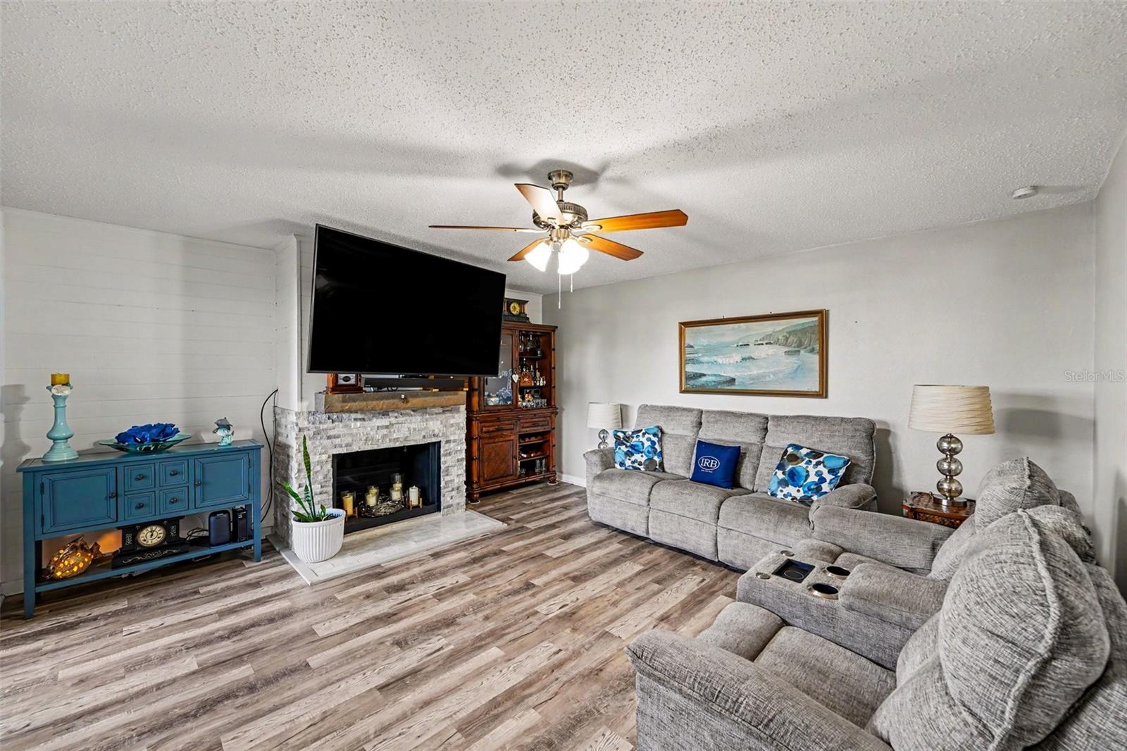 CLEARWATER COVE - Residential