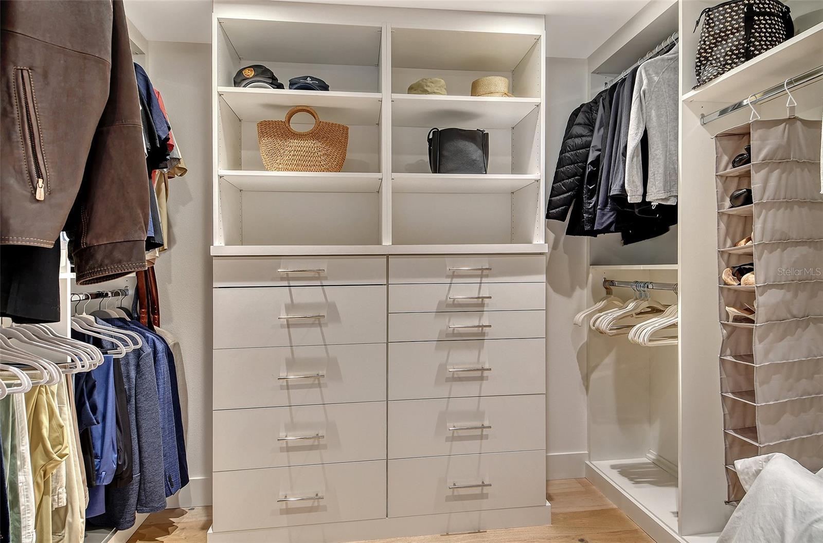 MERIDIAN AT THE OAKS PRESERVE - Residential