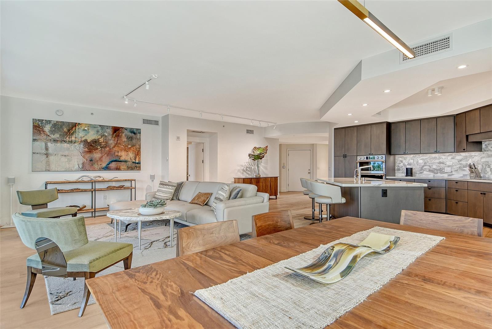 MERIDIAN AT THE OAKS PRESERVE - Residential