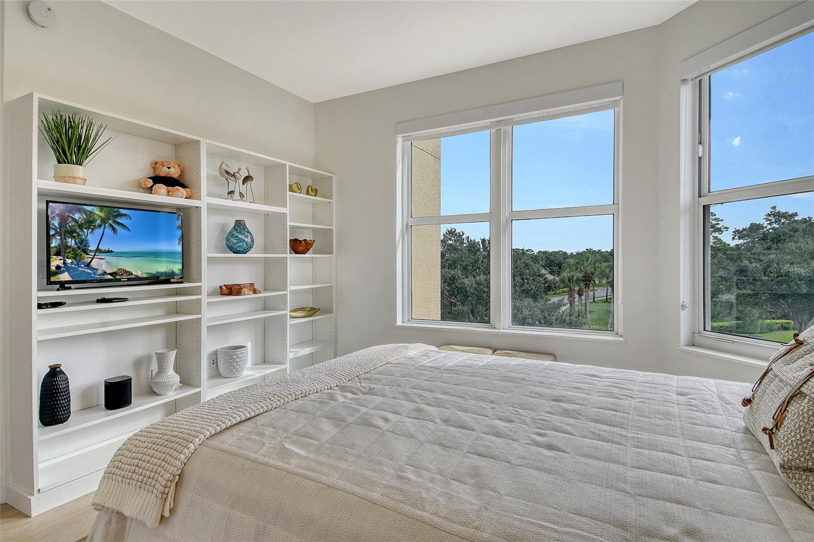 MERIDIAN AT THE OAKS PRESERVE - Residential