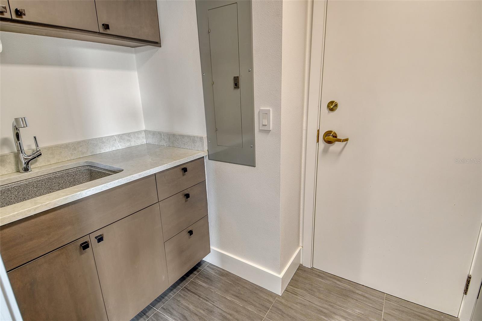 MERIDIAN AT THE OAKS PRESERVE - Residential