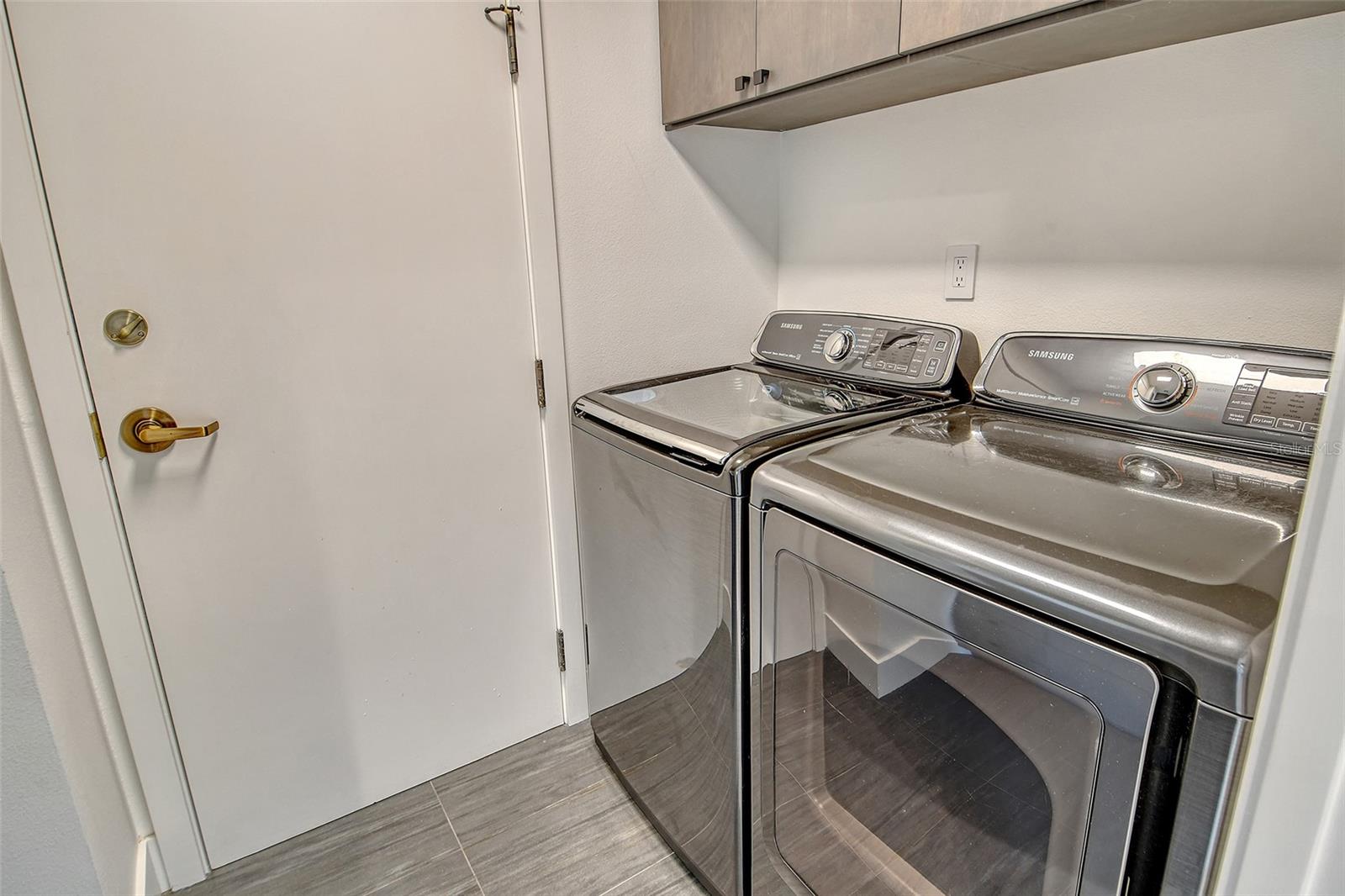 MERIDIAN AT THE OAKS PRESERVE - Residential