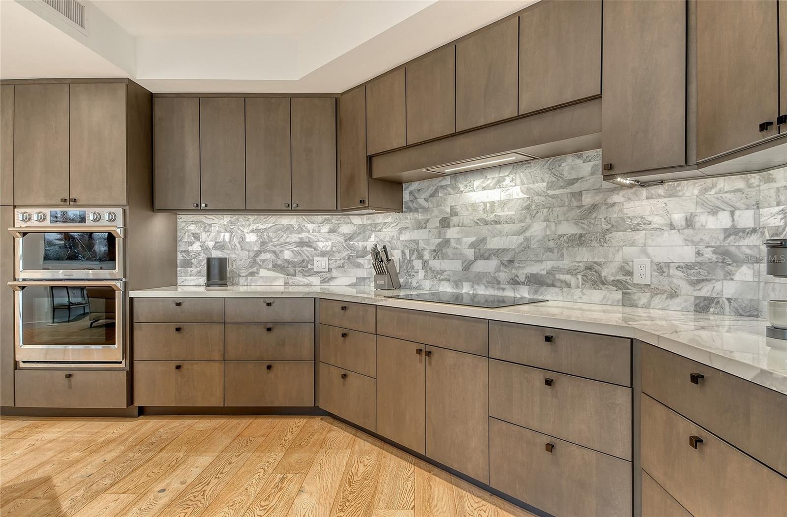 MERIDIAN AT THE OAKS PRESERVE - Residential