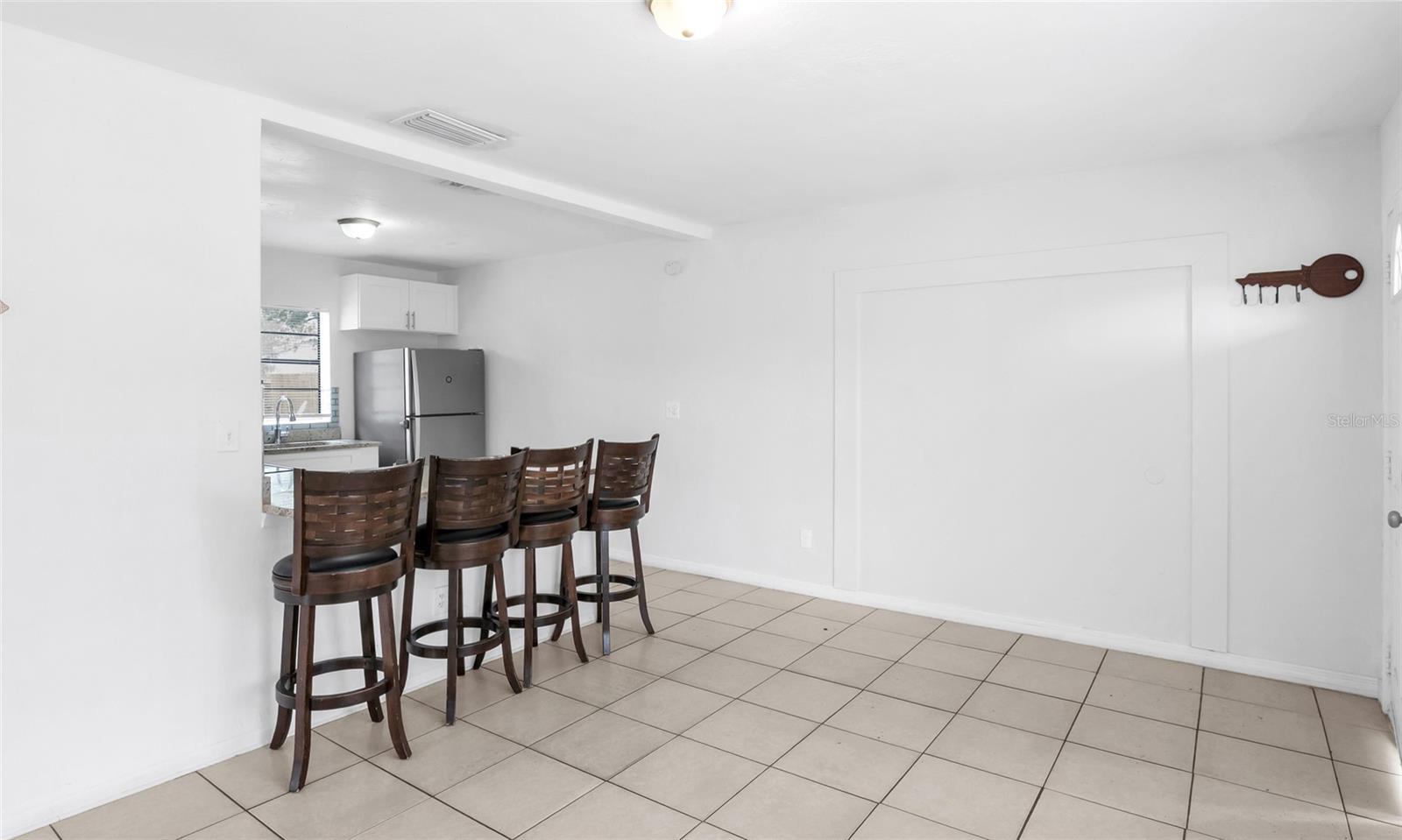 LAKE BONNY HEIGHTS - Residential