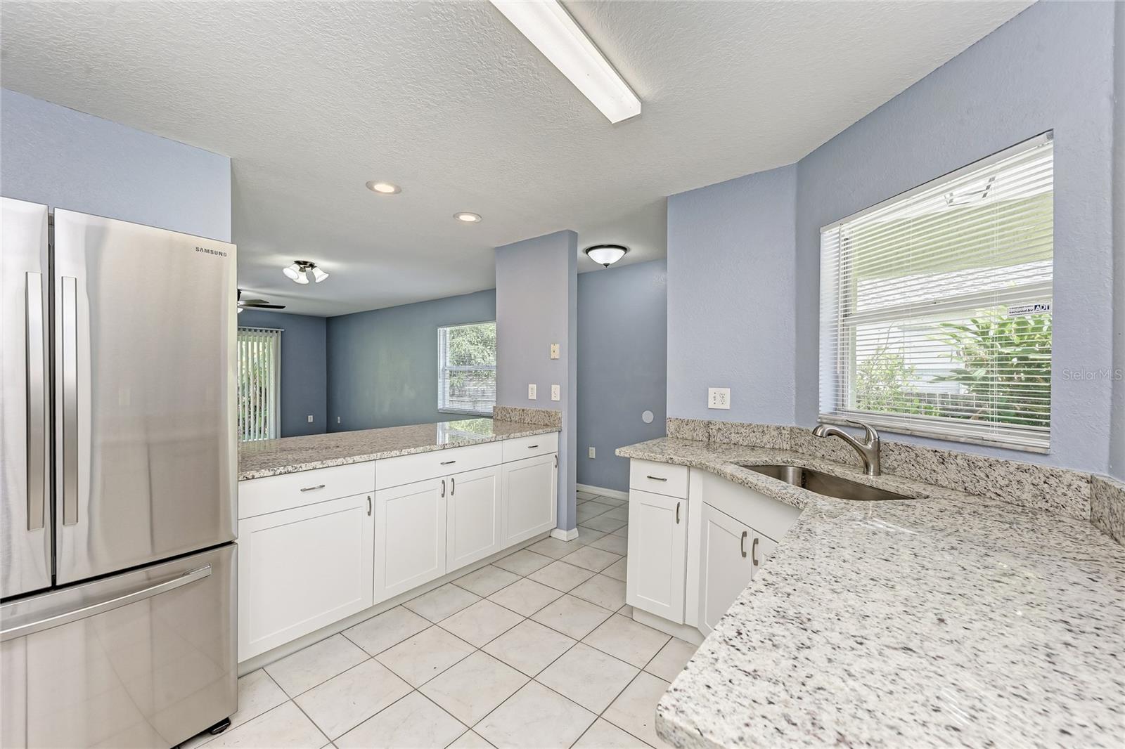 PALMS OF HOLIDAY HEIGHTS - Residential Lease