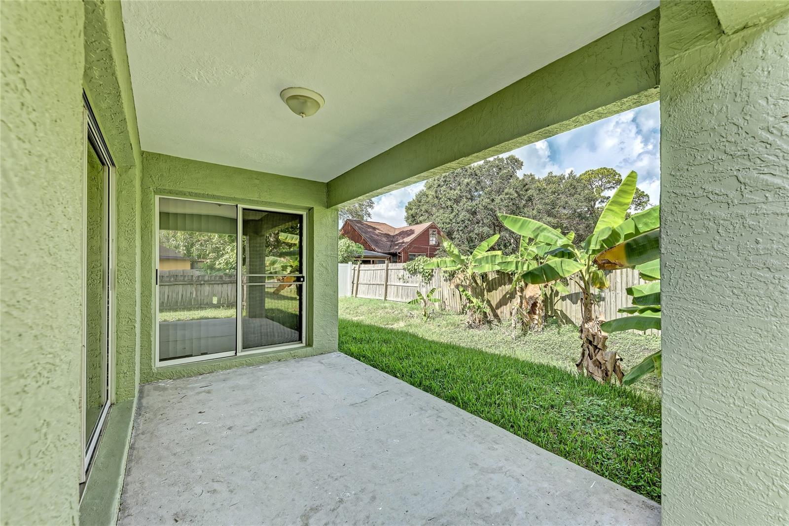 PALMS OF HOLIDAY HEIGHTS - Residential Lease