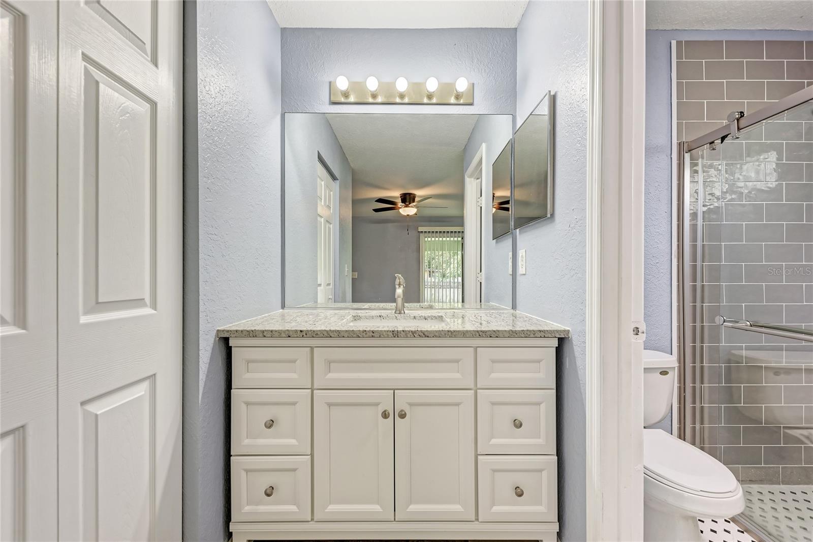 PALMS OF HOLIDAY HEIGHTS - Residential Lease