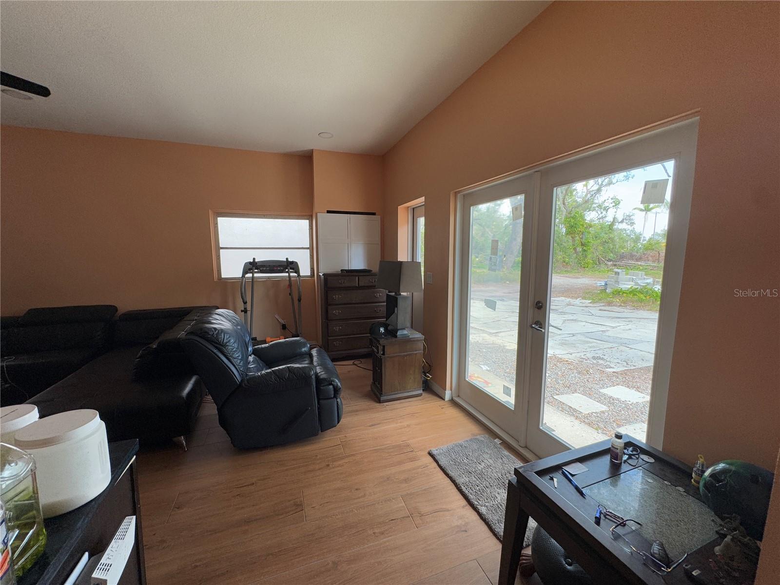 DESOTO ACRES - Residential