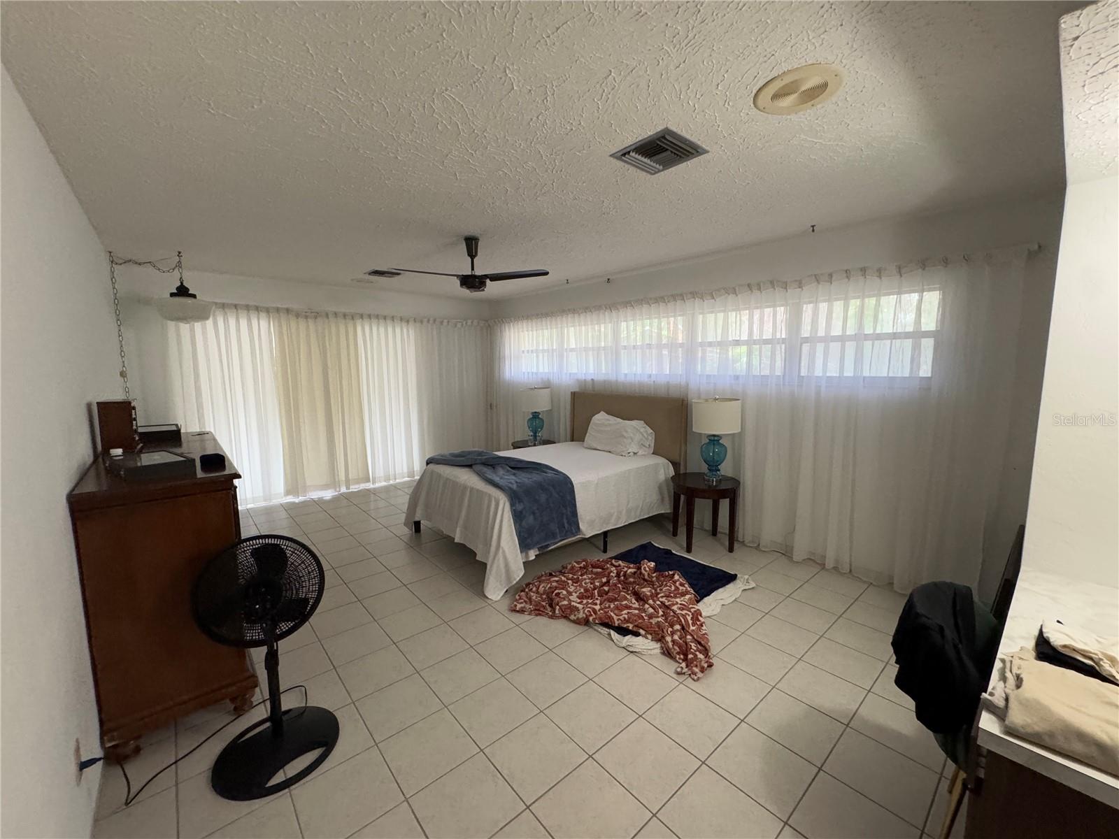 DESOTO ACRES - Residential