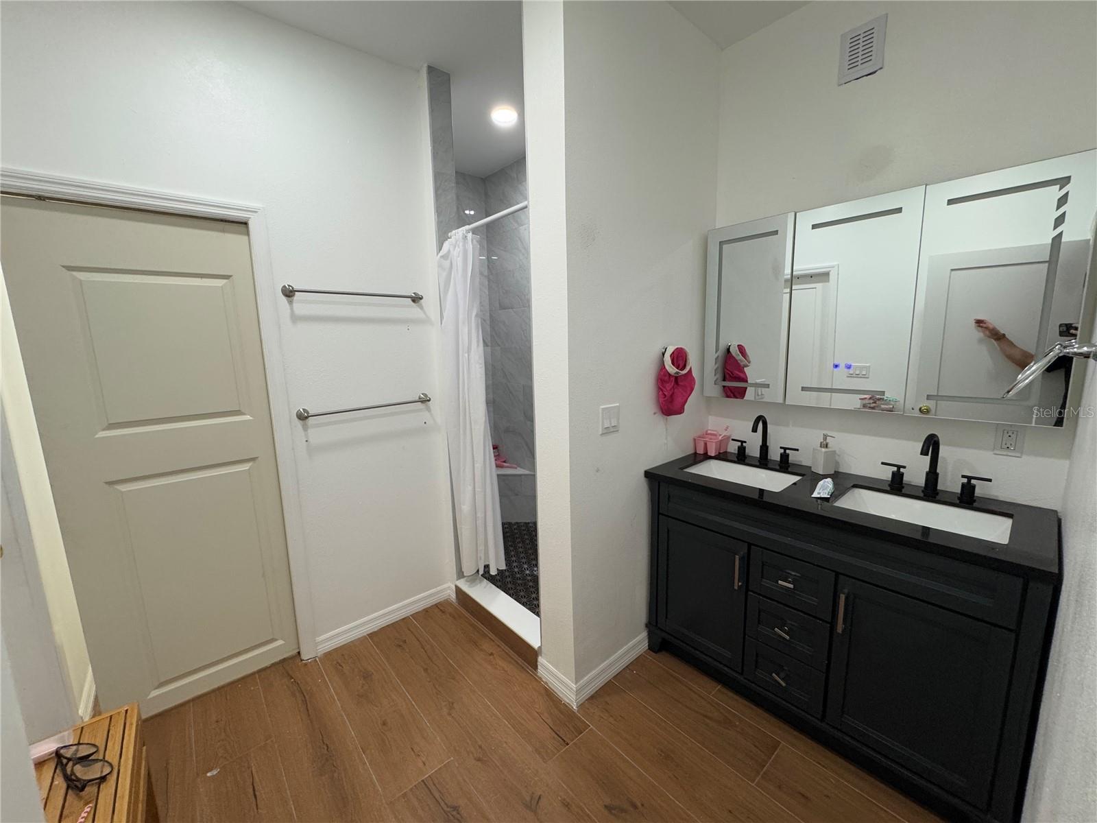 DESOTO ACRES - Residential