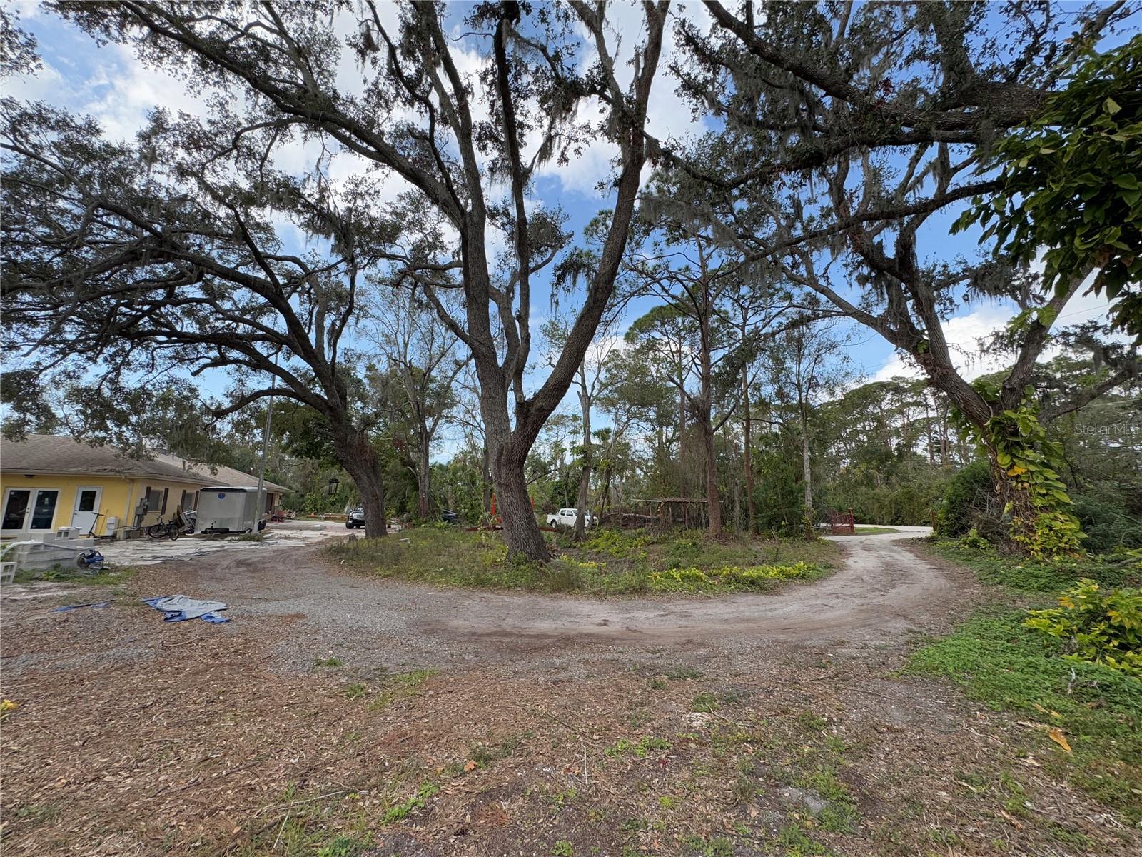 DESOTO ACRES - Residential