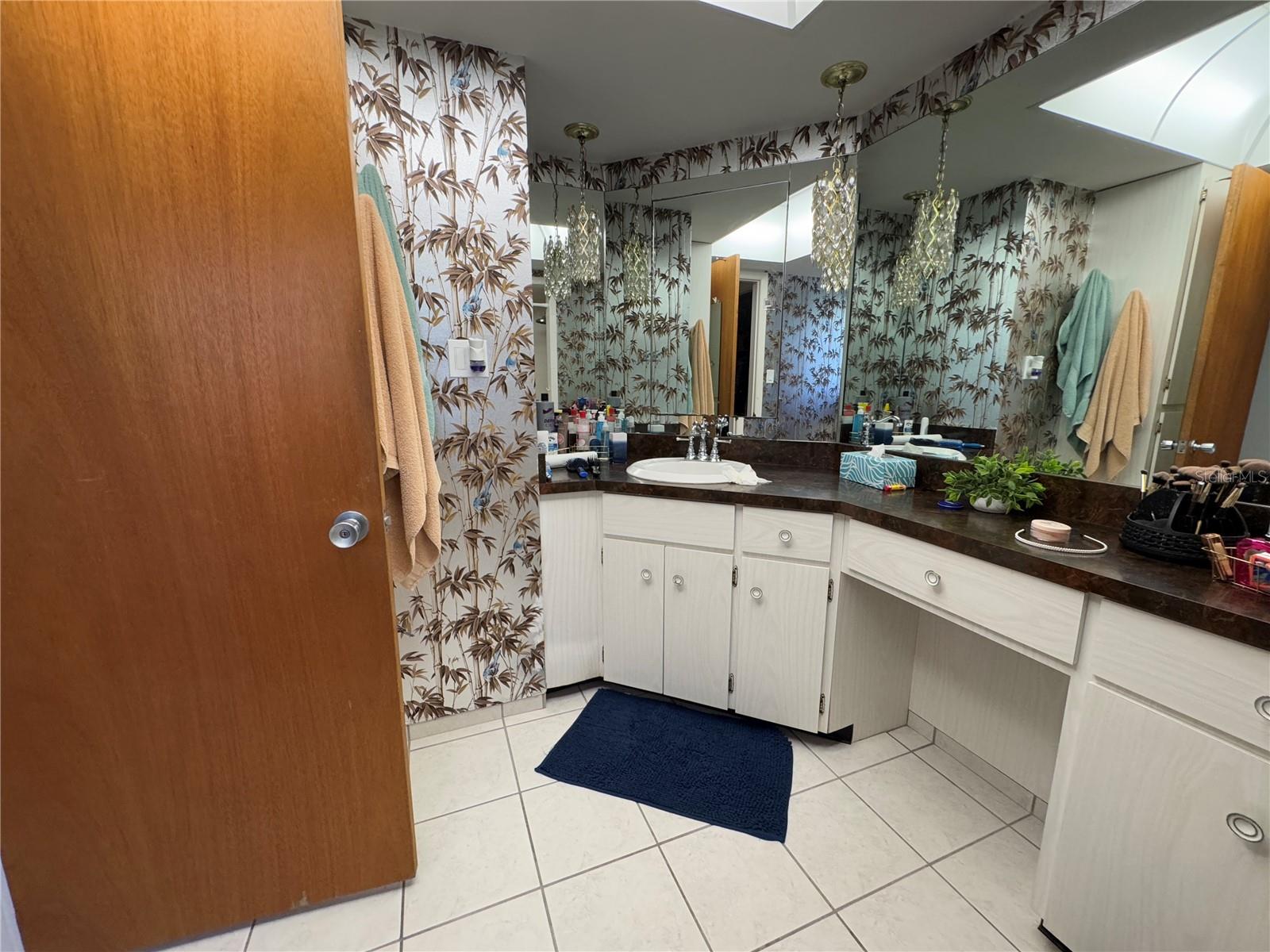 DESOTO ACRES - Residential