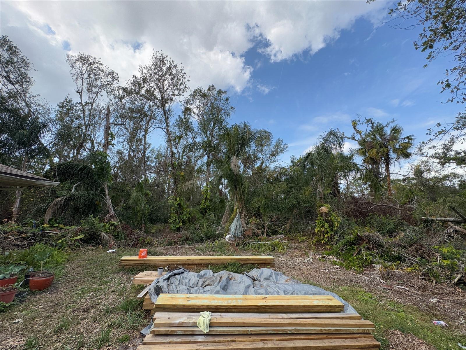 DESOTO ACRES - Residential