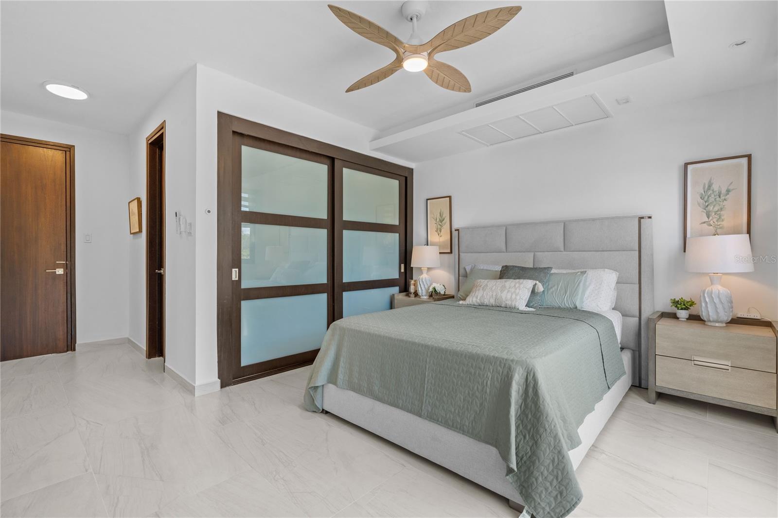 DORADO BEACH EAST - Residential