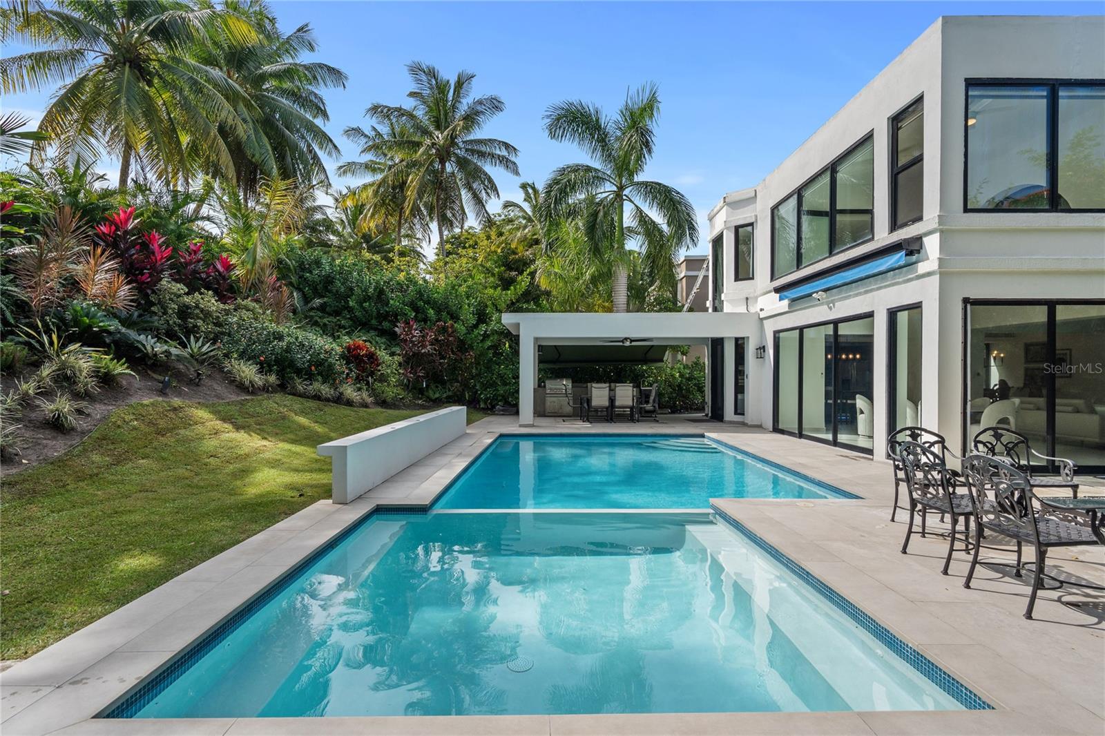 DORADO BEACH EAST - Residential