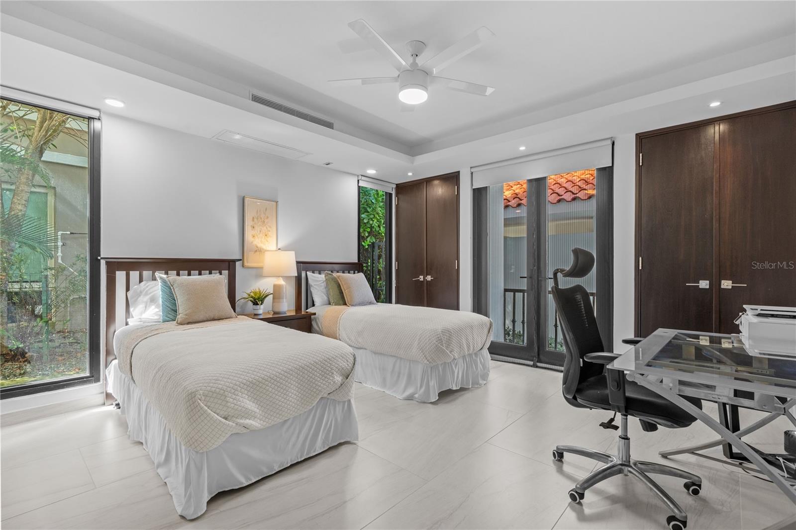 DORADO BEACH EAST - Residential