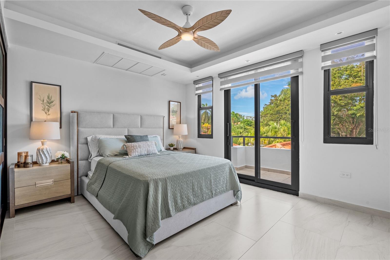 DORADO BEACH EAST - Residential