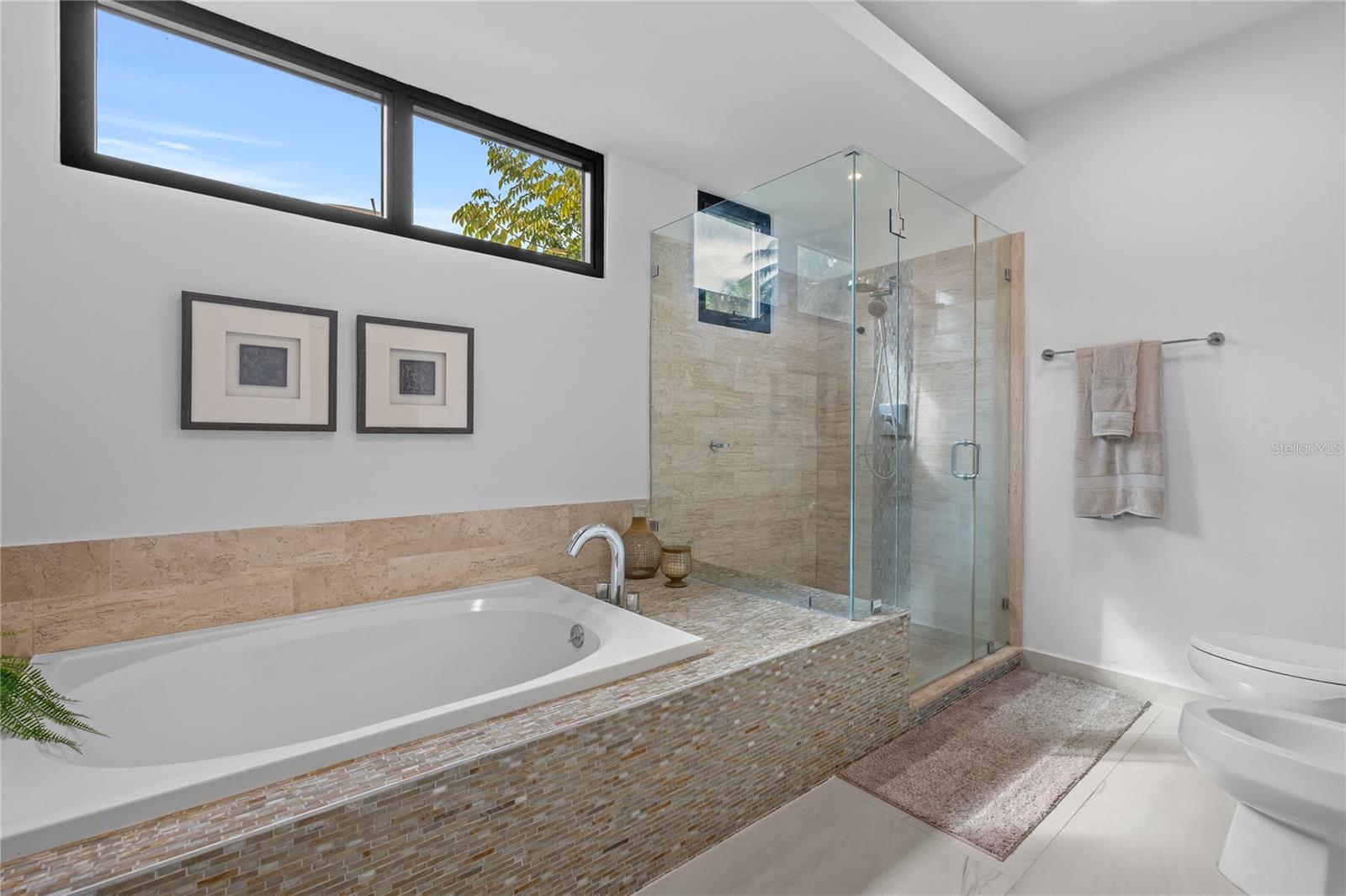 DORADO BEACH EAST - Residential