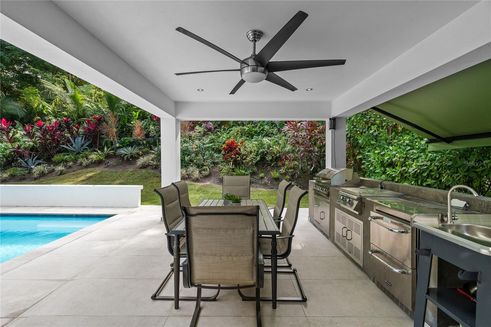 DORADO BEACH EAST - Residential