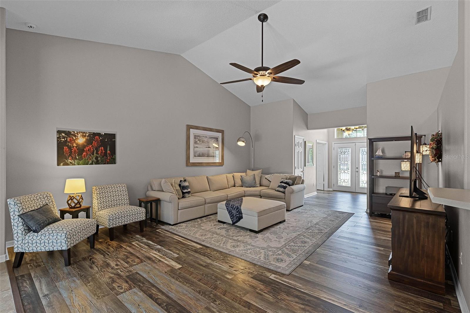 1124 SHADOWBROOK TRAIL