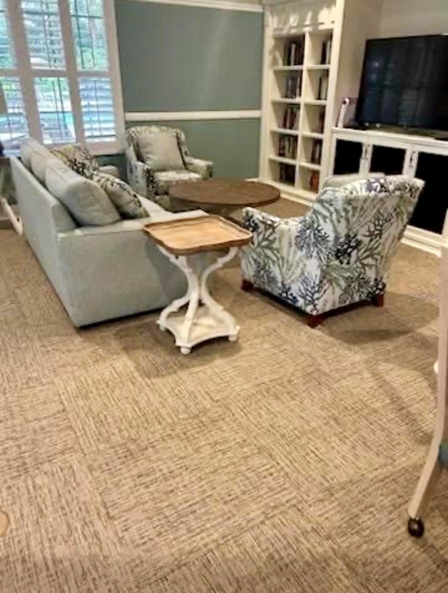 PALMA SOLA TRACE - Residential