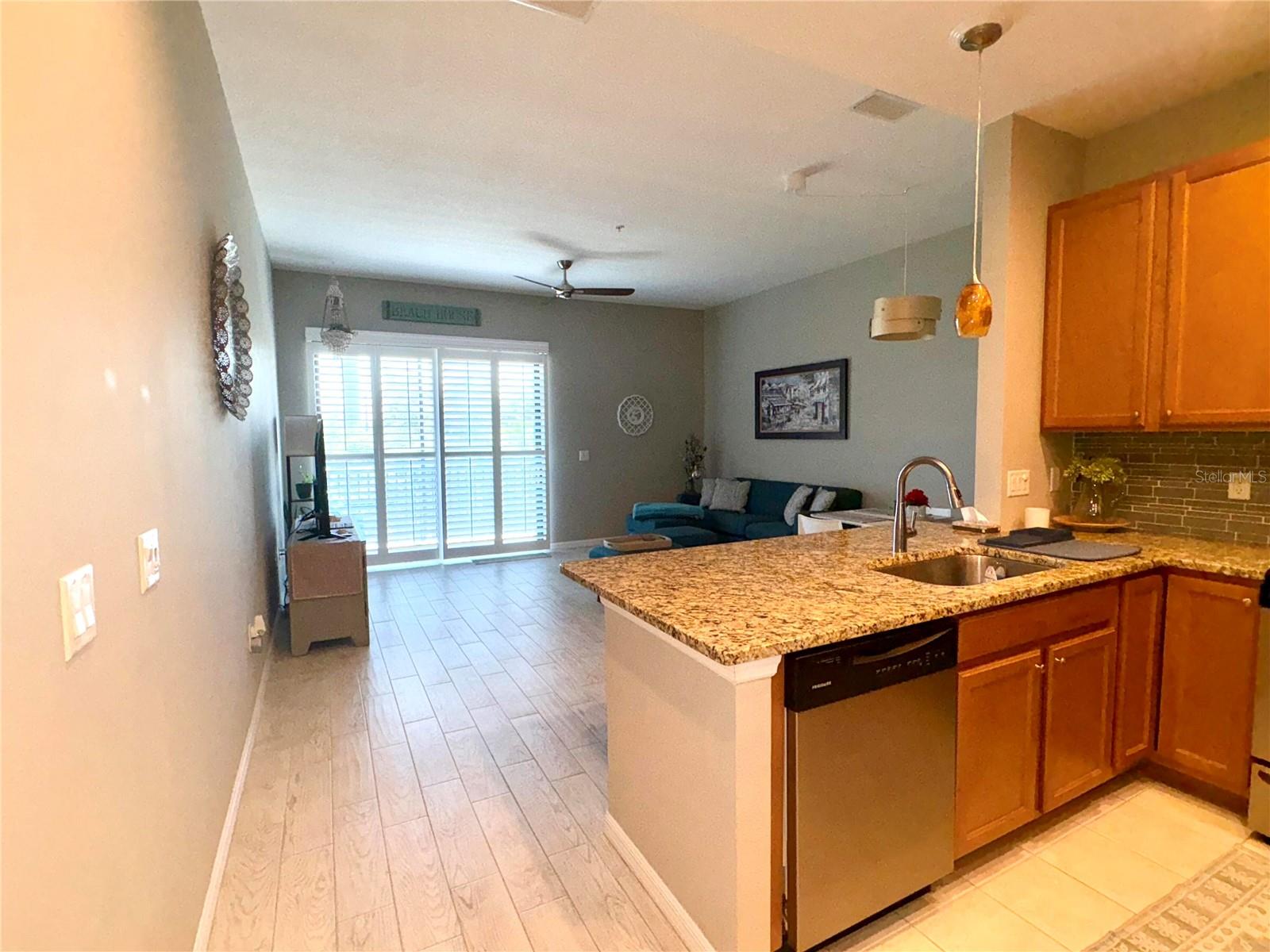 PALMA SOLA TRACE - Residential