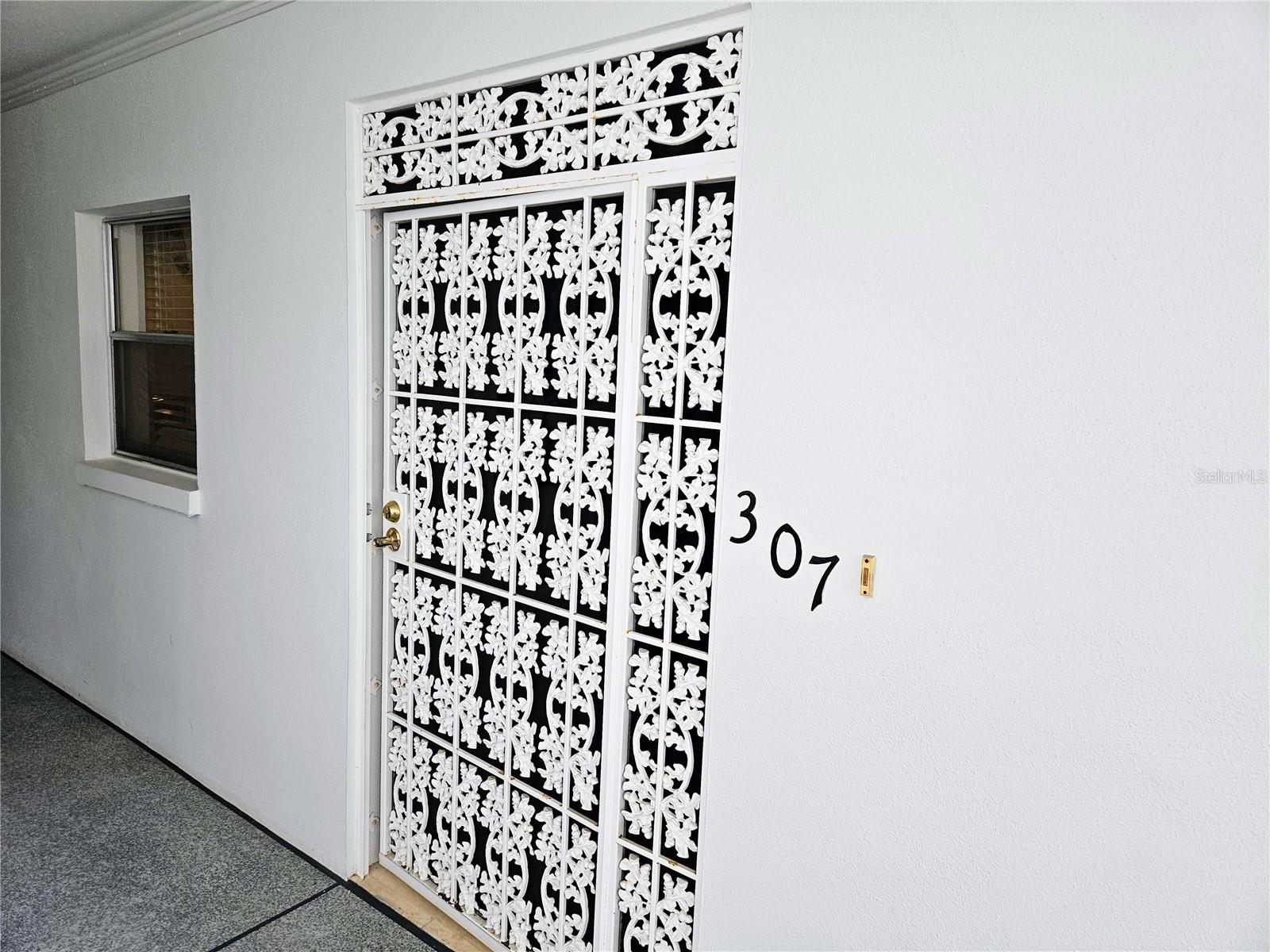 BEAU MONDE CONDO - Residential Lease